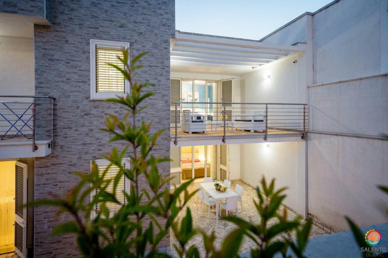 Perle Del Mare - Appartamenti Di Pregio 70M Spiaggia Pescoluse Marina Di Pescoluse Zewnętrze zdjęcie